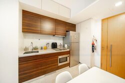 Commonwealth Towers (D3), Condominium #459646231